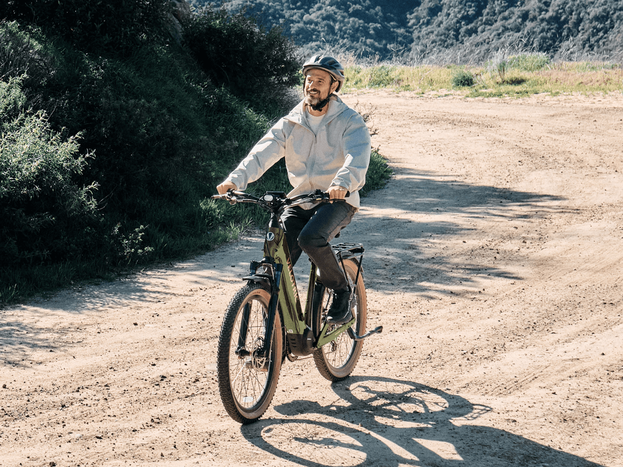 Velotric Discover M  Mid-Drive Step Thru Premium Commuter eBike